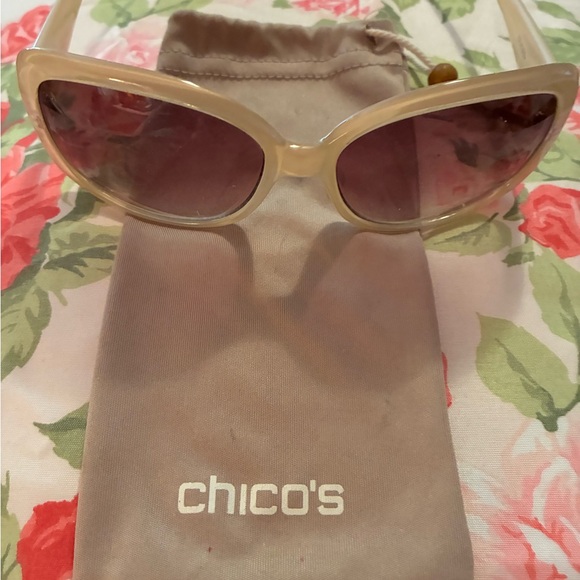Chico's Beige Sunglasses - Picture 5 of 5
